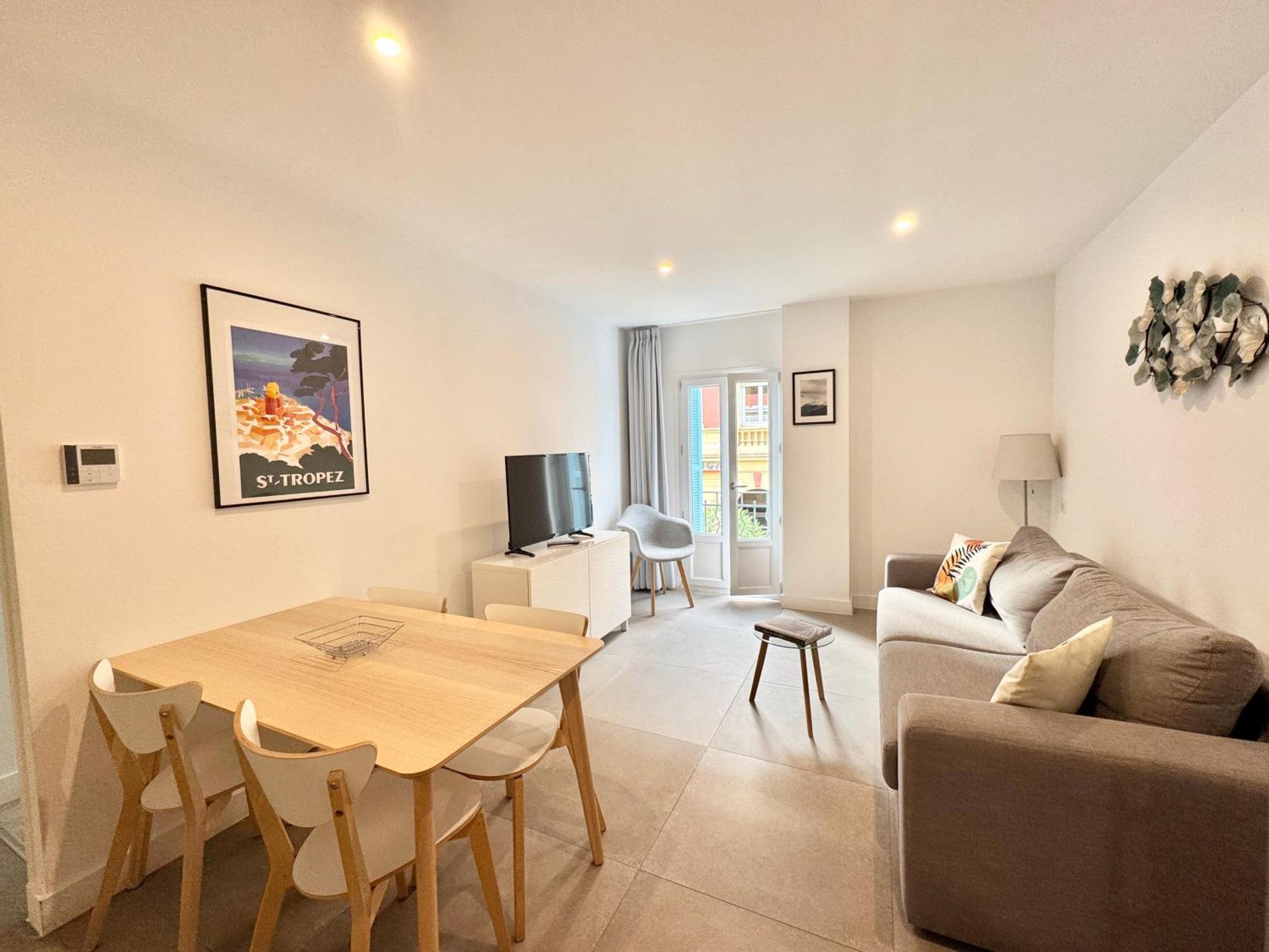 Republique Appartements 멍똥 외부 사진