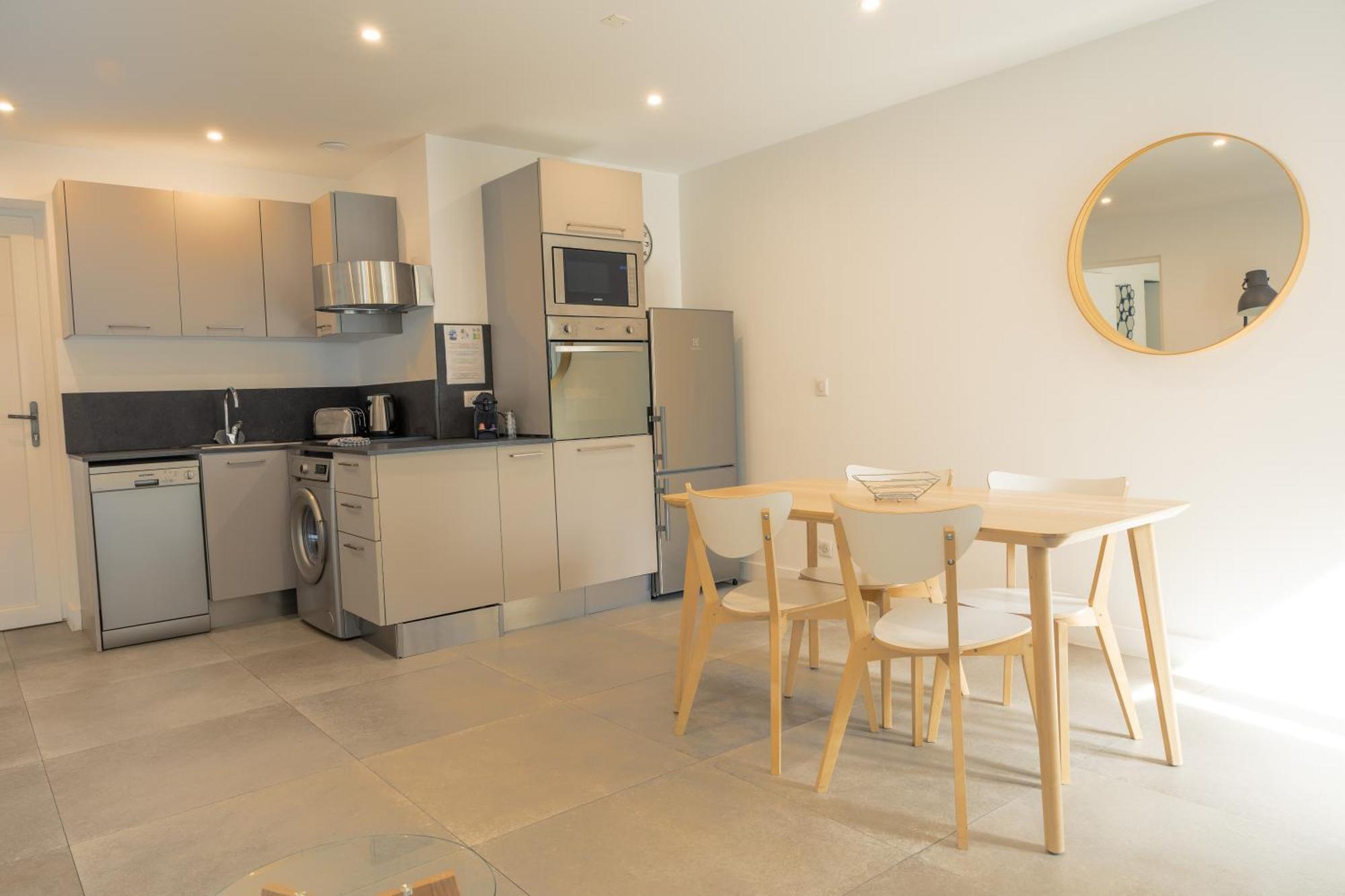 Republique Appartements 멍똥 외부 사진