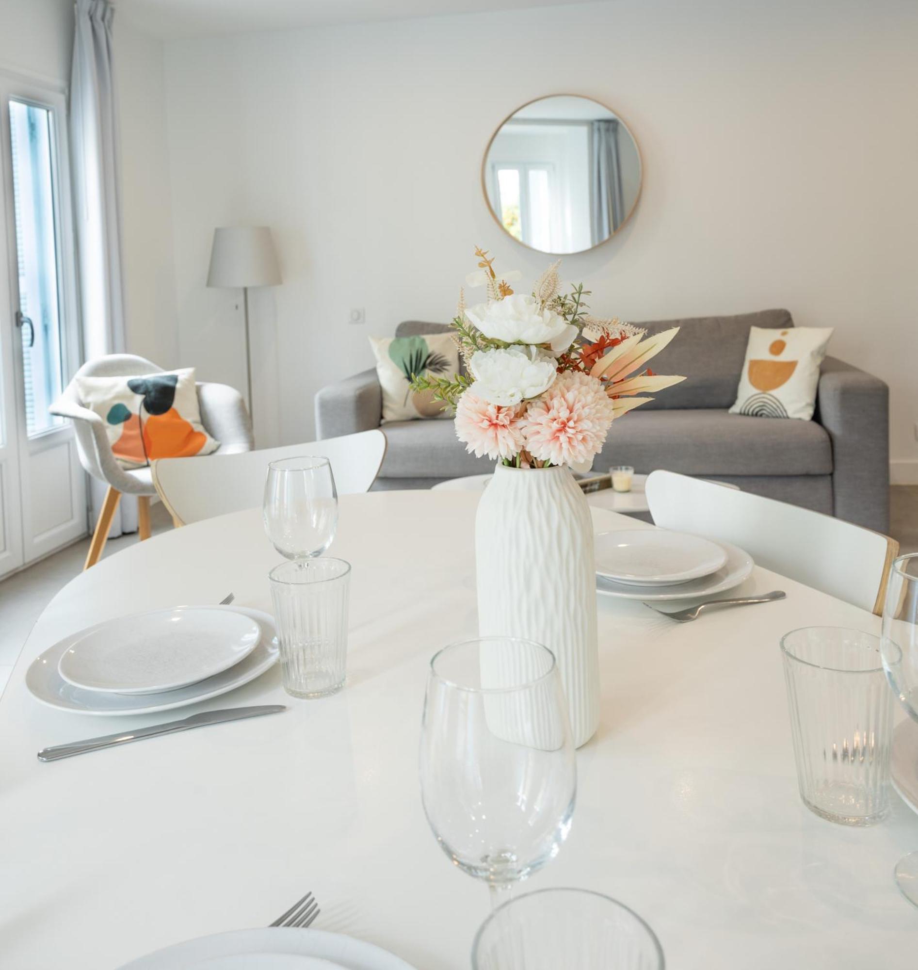 Republique Appartements 멍똥 외부 사진