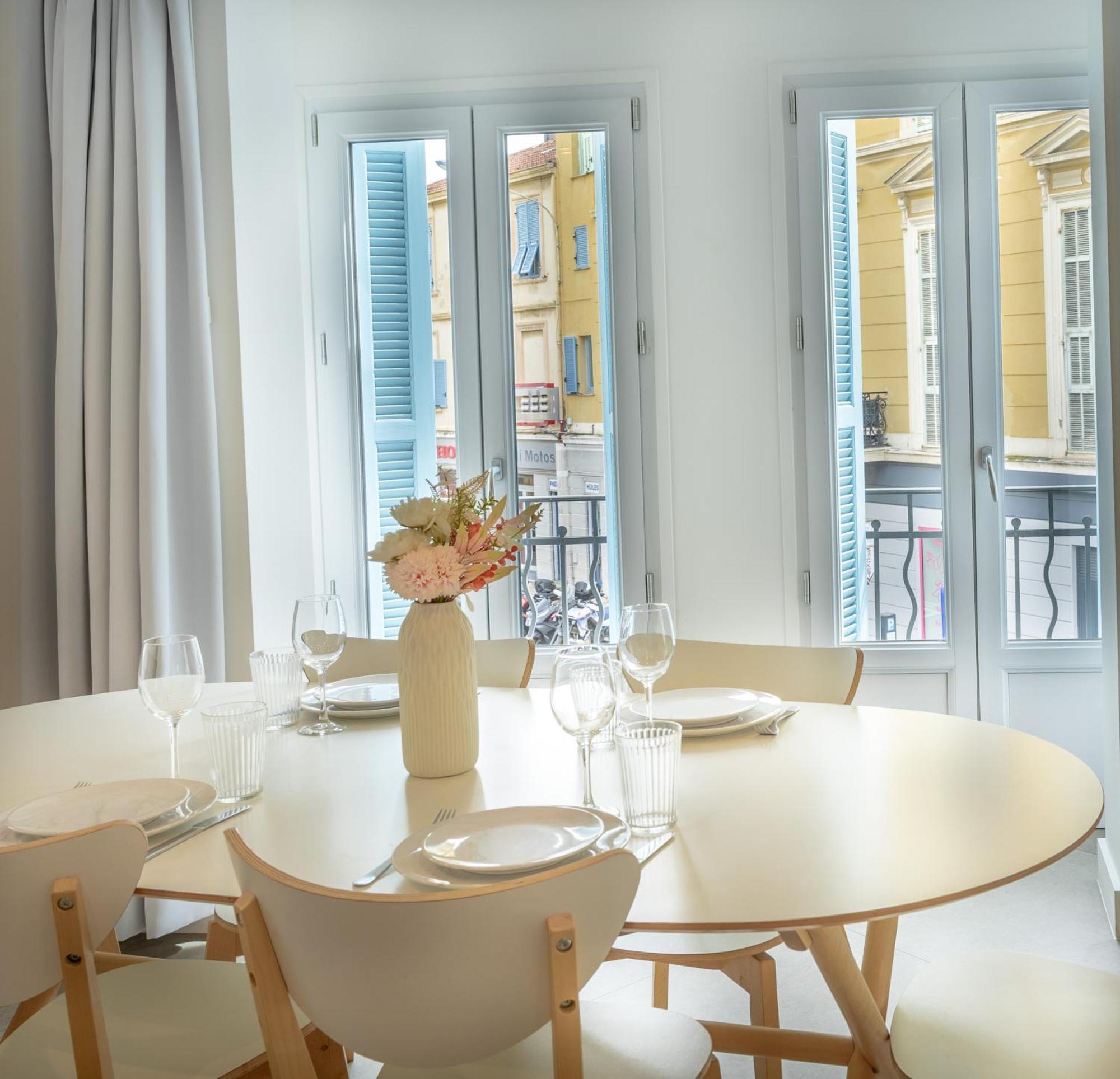 Republique Appartements 멍똥 외부 사진